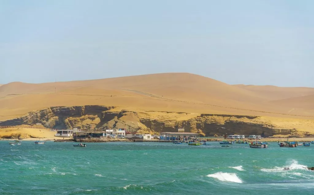 Peru_Paracas_Boote am Playa Lagunilla