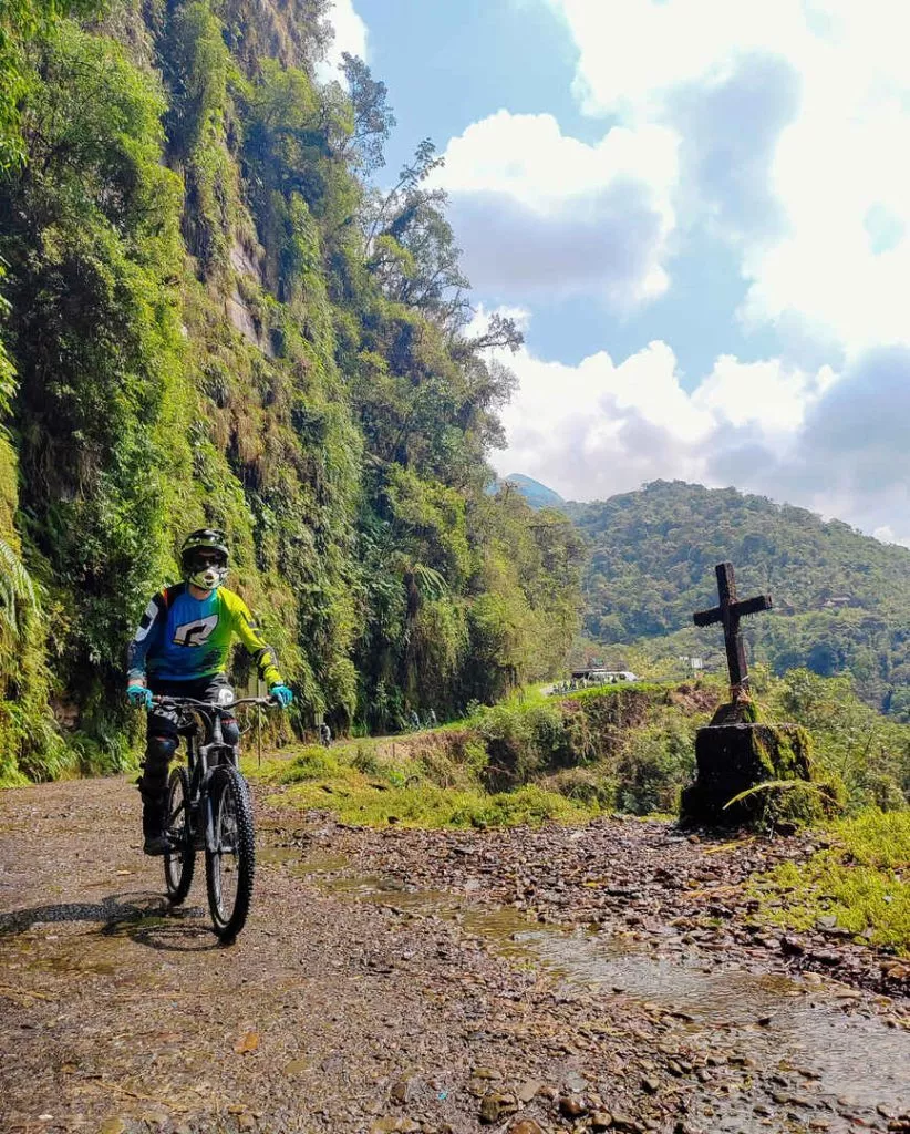 Bolivien La Paz Death Road mit dem Mountainbike Bolivien_La Paz_Death Road mit dem Mountainbike