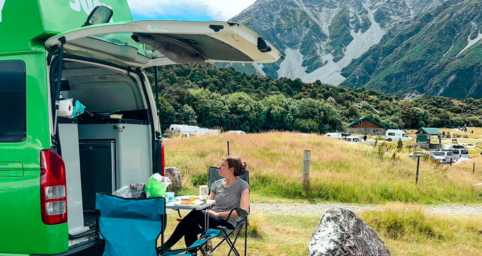 Camper in Neuseeland, Mittagessen auf dem Campingplatz