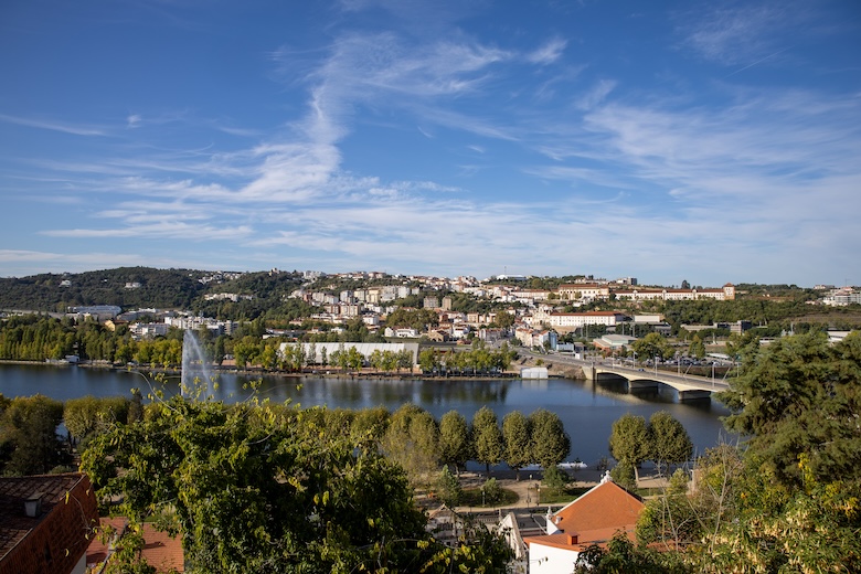 Coimbra, Portugal, Ausblick auf Brücke