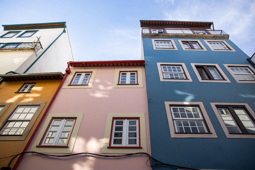 Coimbra, Portugal, bunte Fassaden