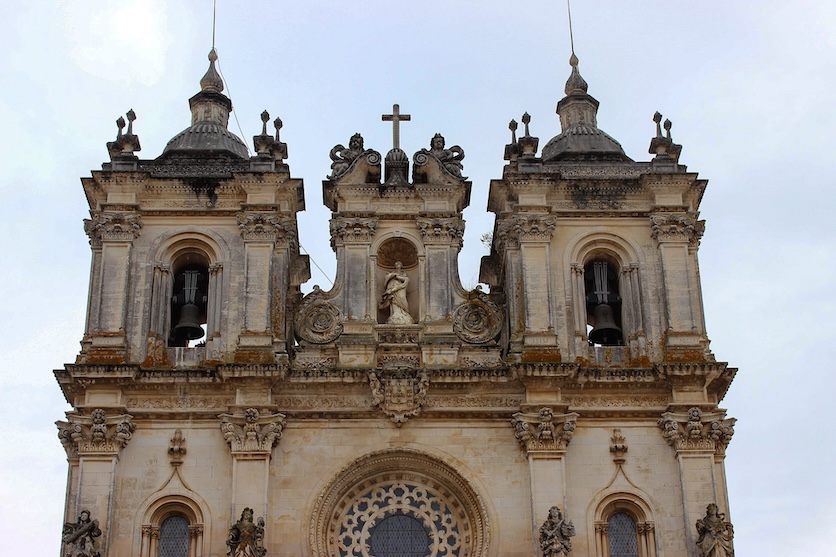 Nazaré, Portugal, Kloster Alcobaça, Fassade