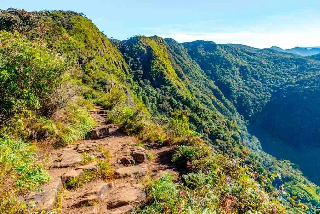 Sri Lanka Horton Plains World's End 3