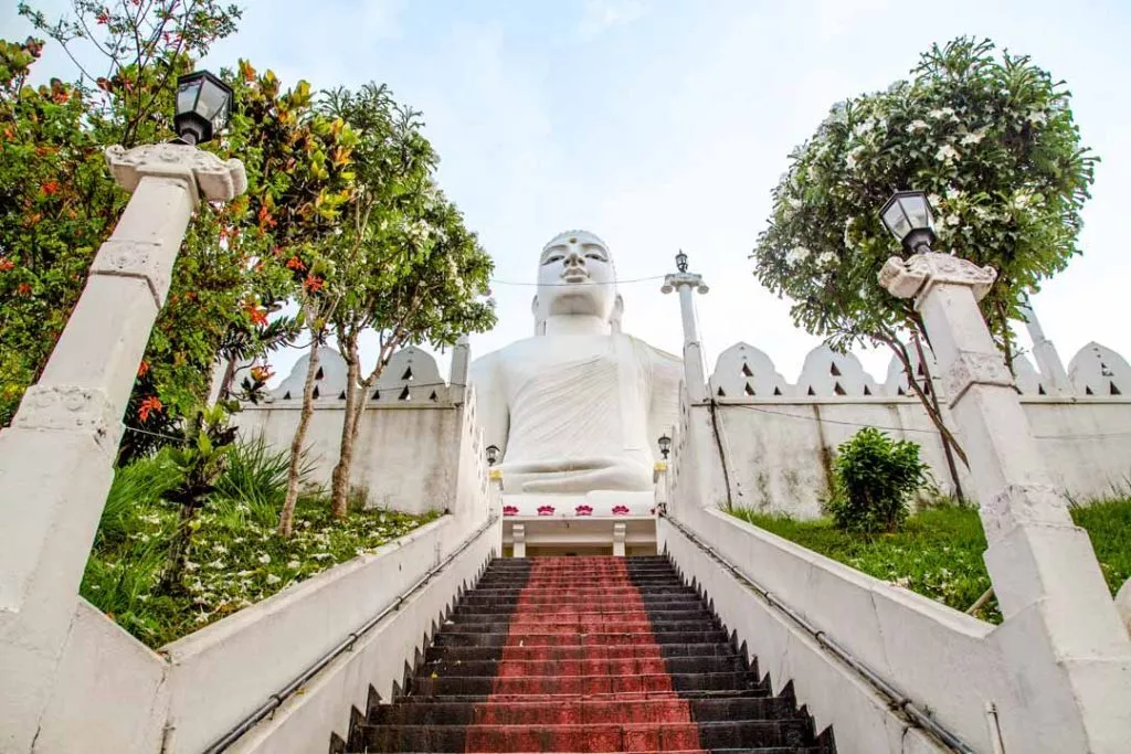 Sri Lanka Kandy Bahirawakanda Temple 2