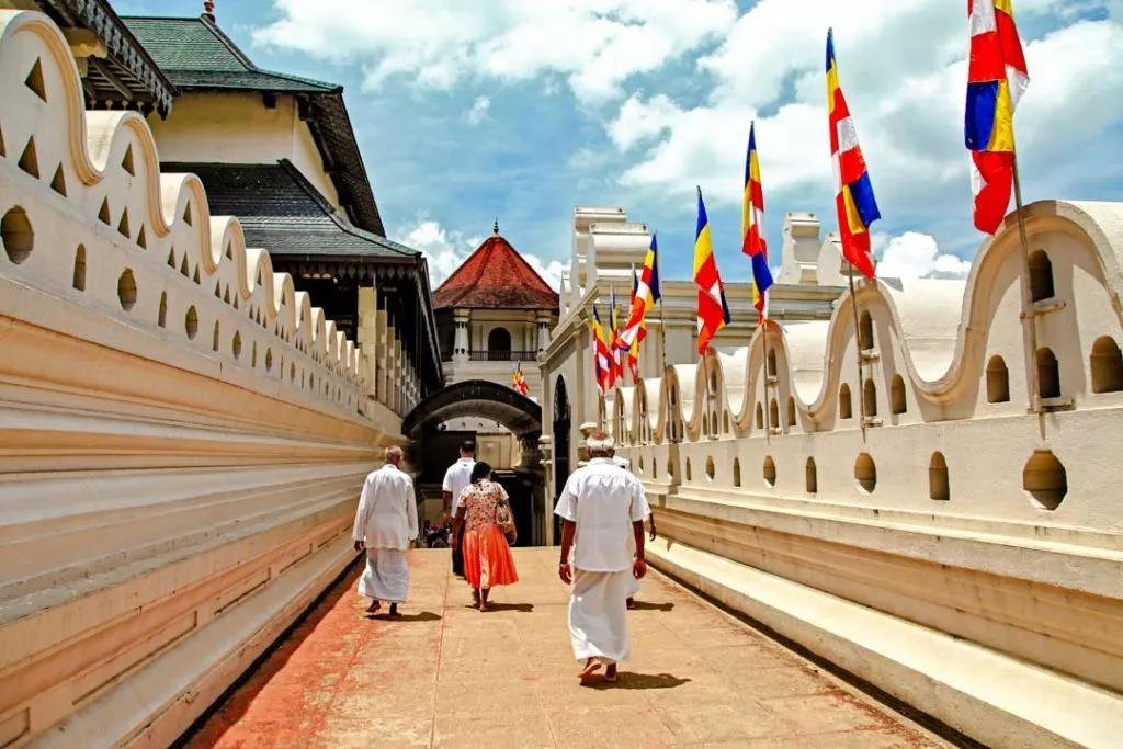 Sri Lanka Kandy Tooth Temple