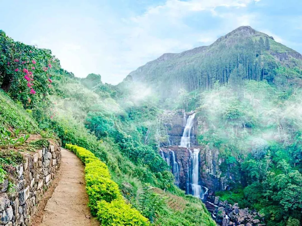 Sri Lanka Nuwara Eliya Ramboda Falls 2