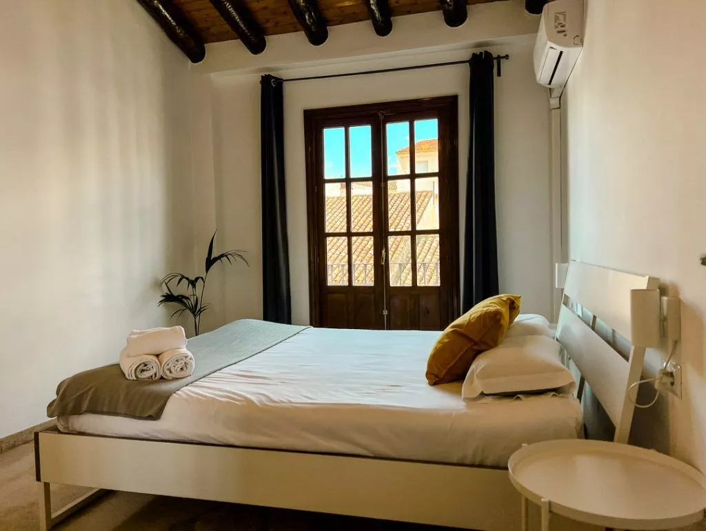 Apartamentos Avanel in Ronda, Schlafzimmer