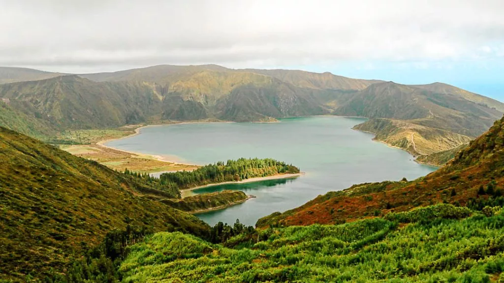 ausblick am lagoa do fogo sao miguel azoren portugal Ausblick am Lagoa do Fogo São Miguel Azoren Portugal