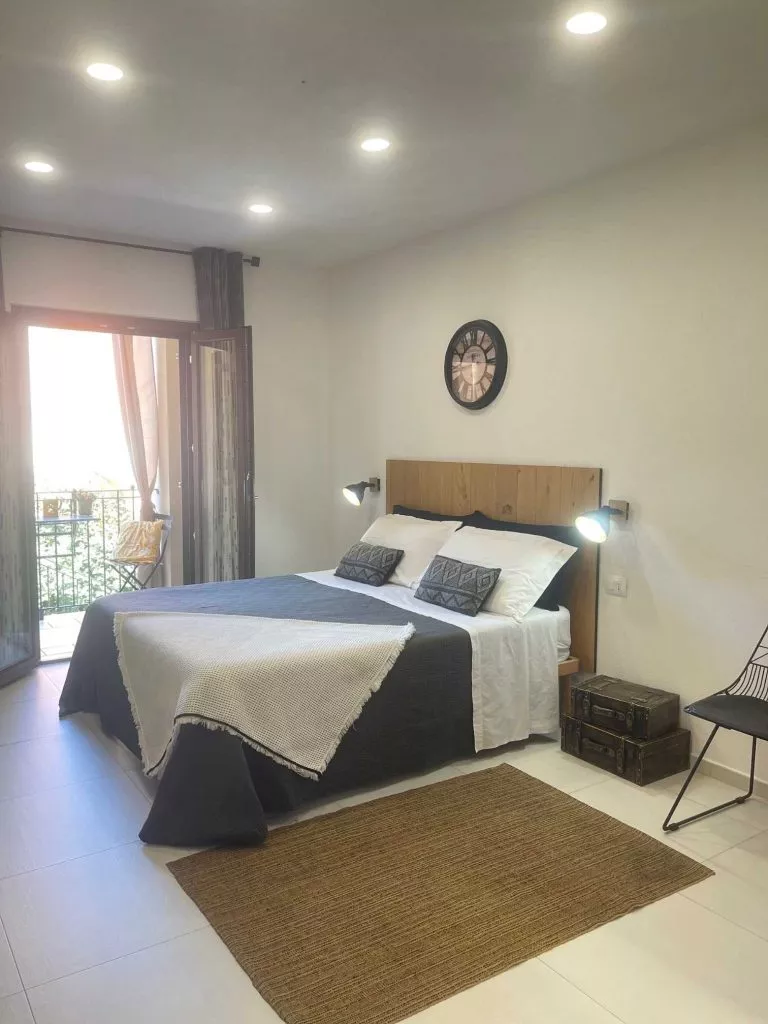 Doppelzimmer im B&B Dimora Dorgali in Sardinien