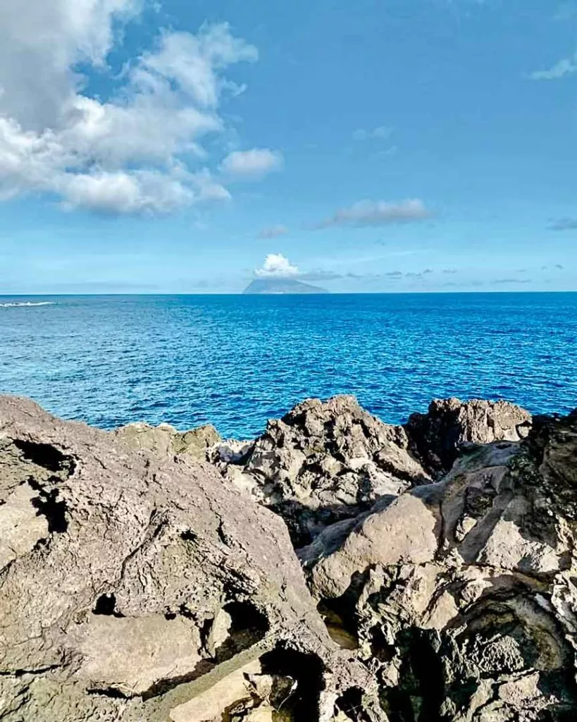 flores santa cruz blick auf corvo azoren Flores Santa Cruz Blick auf Corvo Azoren