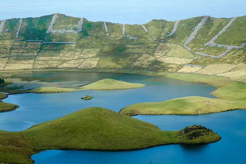 krater der insel corvo azoren Krater der Insel Corvo Azoren