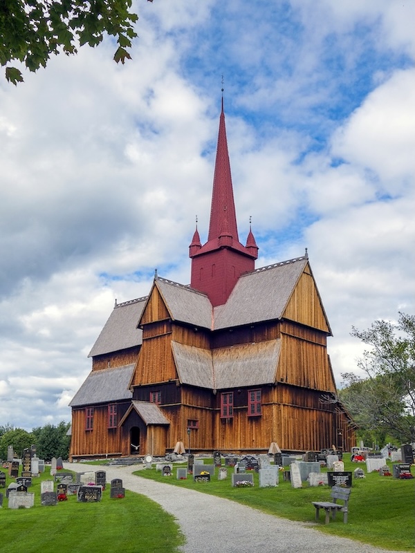 Lillehammer, Norwegen, Ringebu Stavkirke