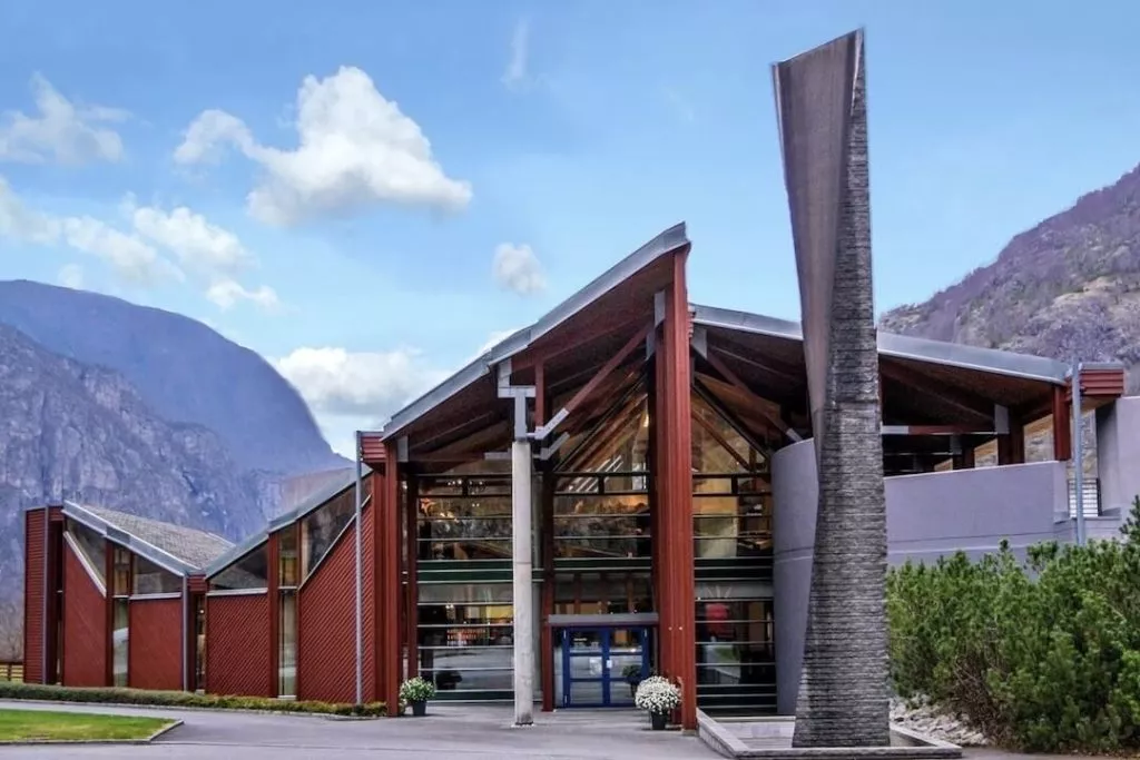 norsk natursenter hardanger gebaeude Norsk Natursenter Hardanger Gebäude