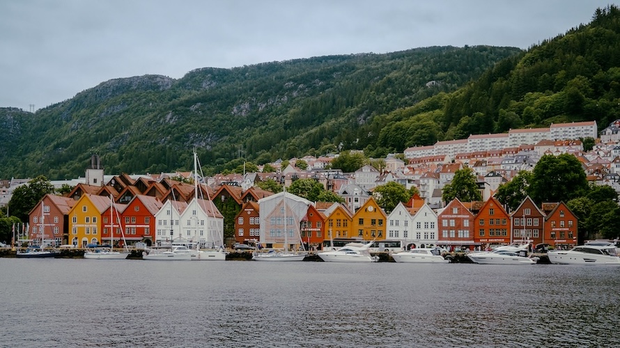 Norwegen, Bergen, Aussicht auf Häuser