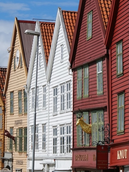 norwegen bergen fassaden holzhaeuser Norwegen, Bergen, Fassaden Holzhäuser