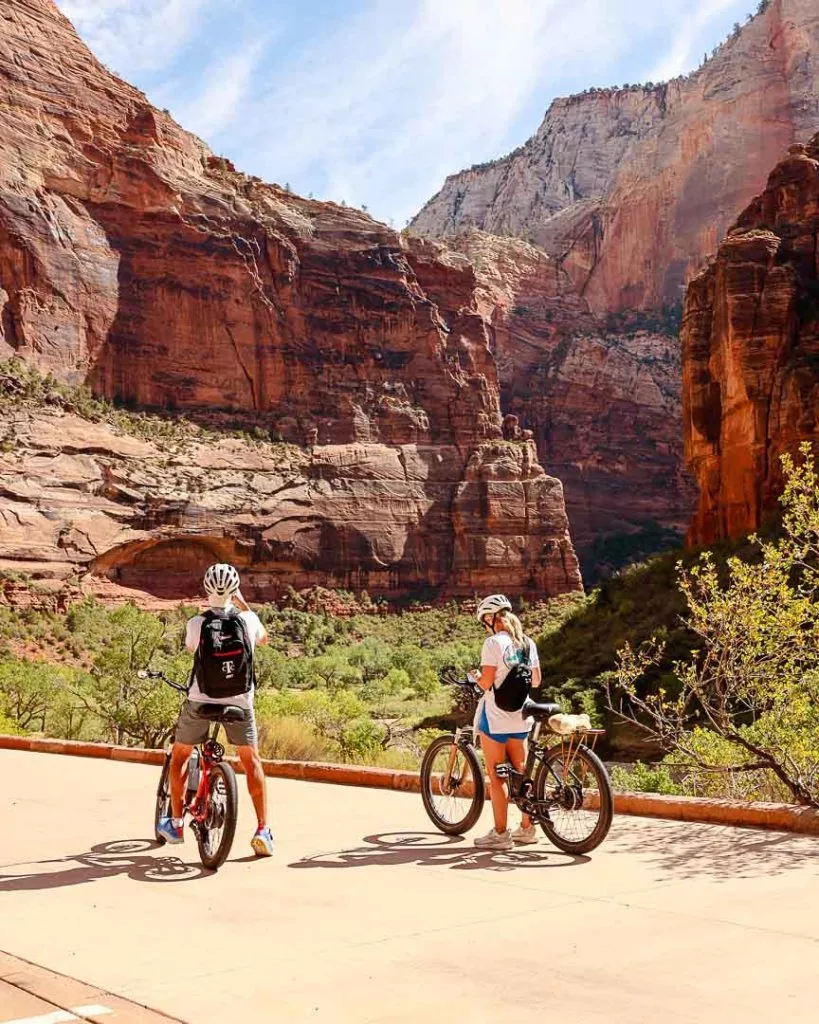 fahrrad fahren auf dem scenic drive zion nationalpark Fahrrad Fahren auf dem Scenic Drive, Zion Nationalpark