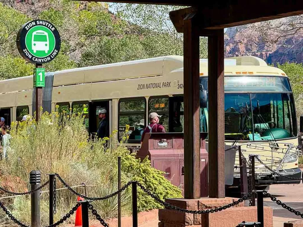 shuttle im zion Shuttle im Zion