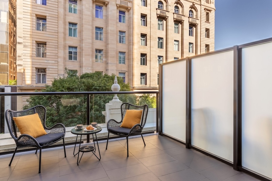 Tanika Blair Photography Ibis Styles Brisbane Hotel Photographer 2 scaled 1