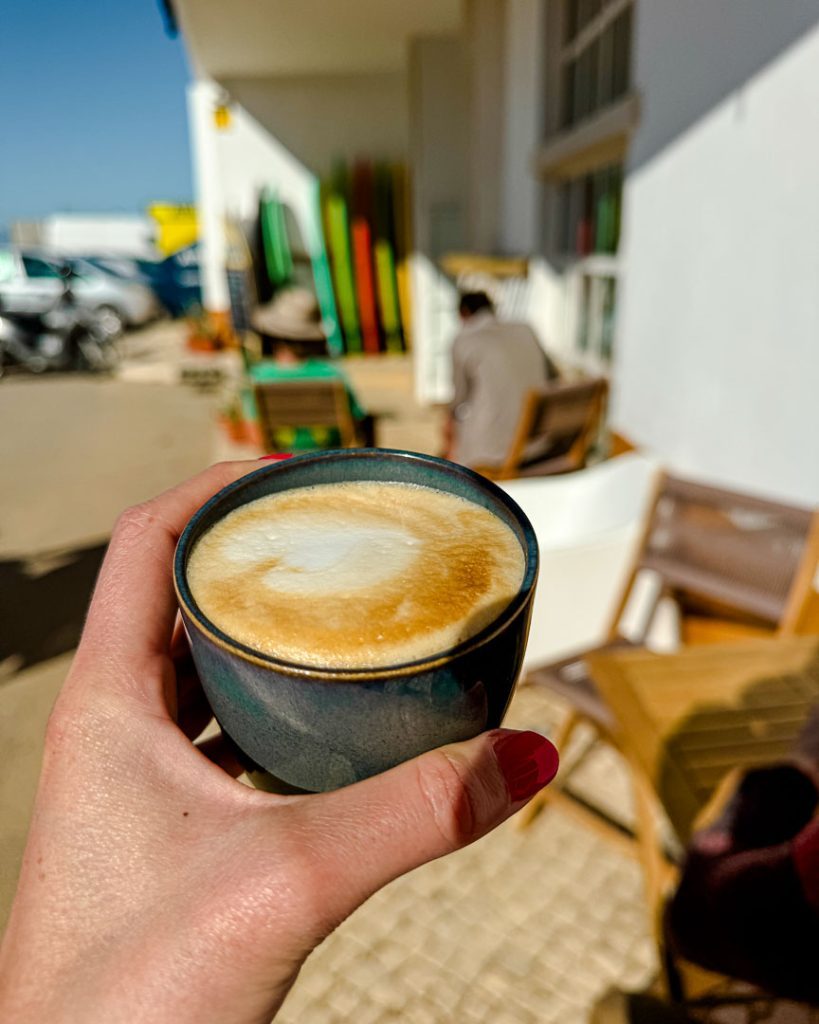 cafe in sagres algarve Café in Sagres, Algarve