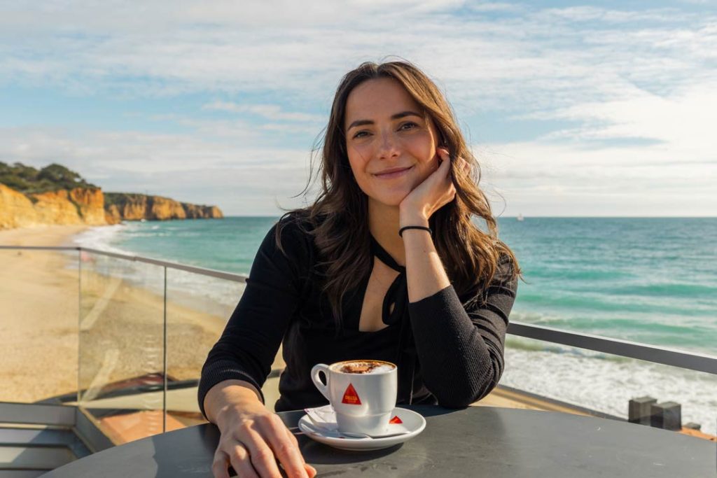 kaffee im o antonio am porto mos strand lagos portugal Kaffee im O António am Porto Mos Strand, Lagos Portugal