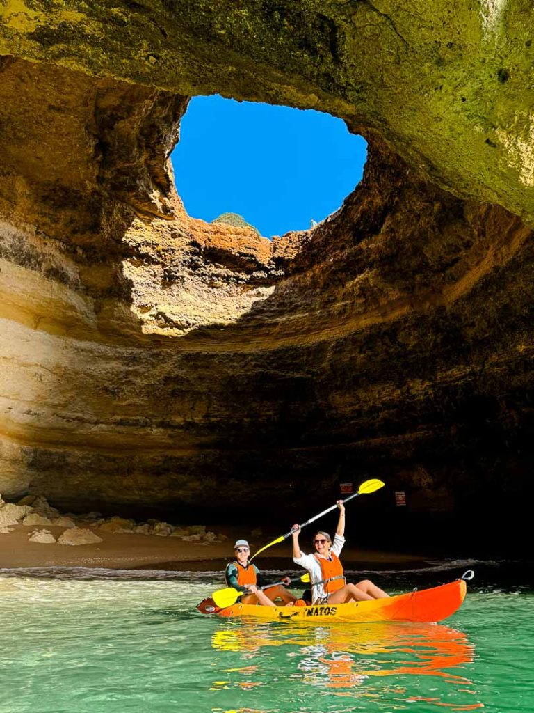 kajaktour bei benagilhoehle Kajaktour bei Benagilhöhle