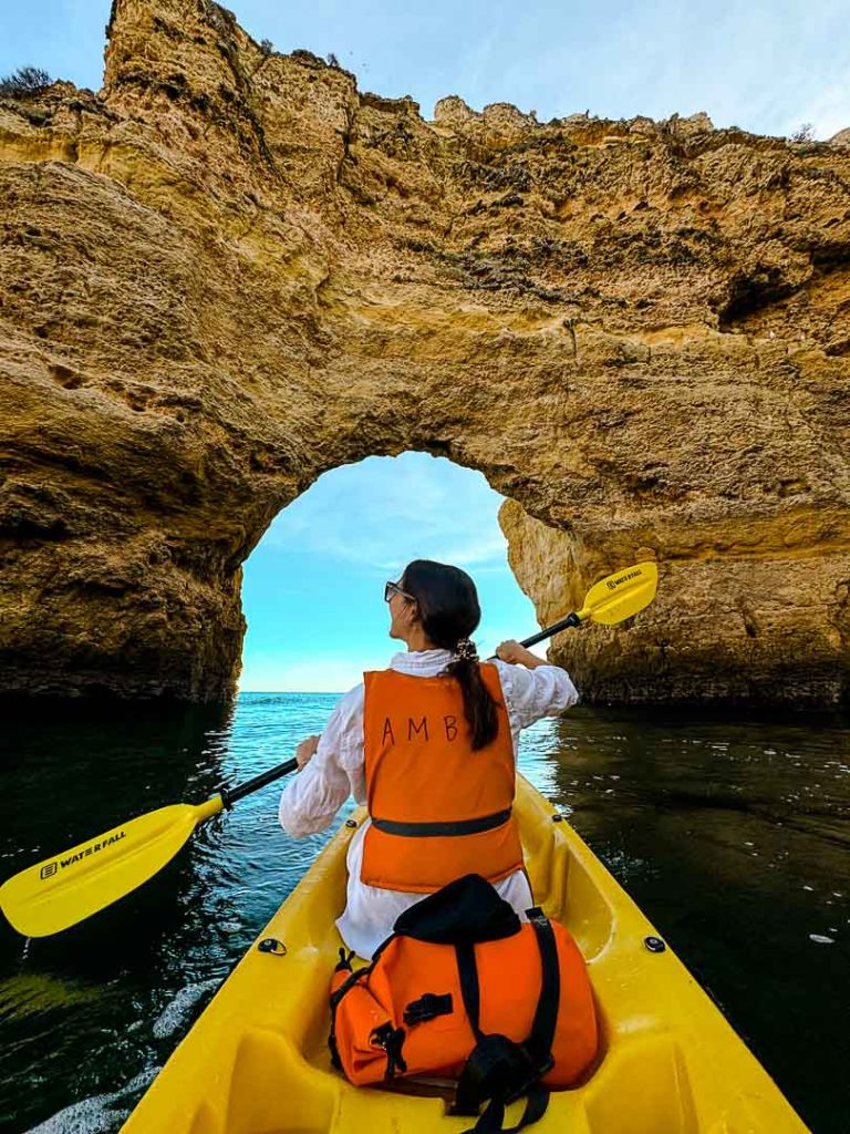 kajaktour bei benagilhoehle algarve portugal Kajaktour bei Benagilhöhle, Algarve Portugal