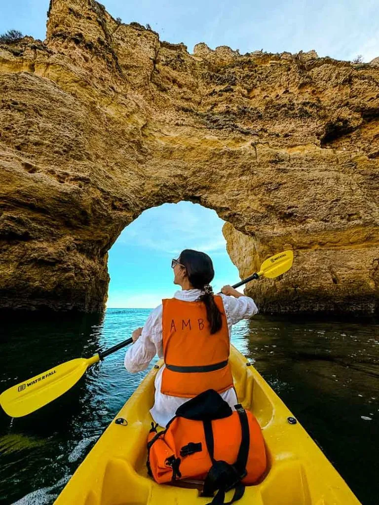 kajaktour bei benagilhoehle algarve portugal Kajaktour bei Benagilhöhle, Algarve Portugal