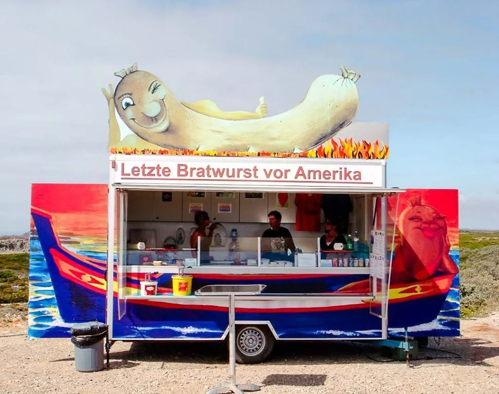 sagres 26 von 26 letzte Bratwurst vor Amerika, Stand Sagres in Portugal