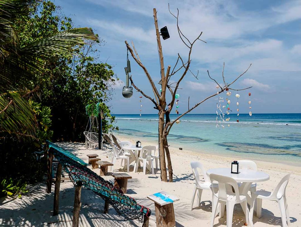 beybe gaadiyaa strandbar dhigurah malediven Beybe gaadiyaa Strandbar, Dhigurah Malediven