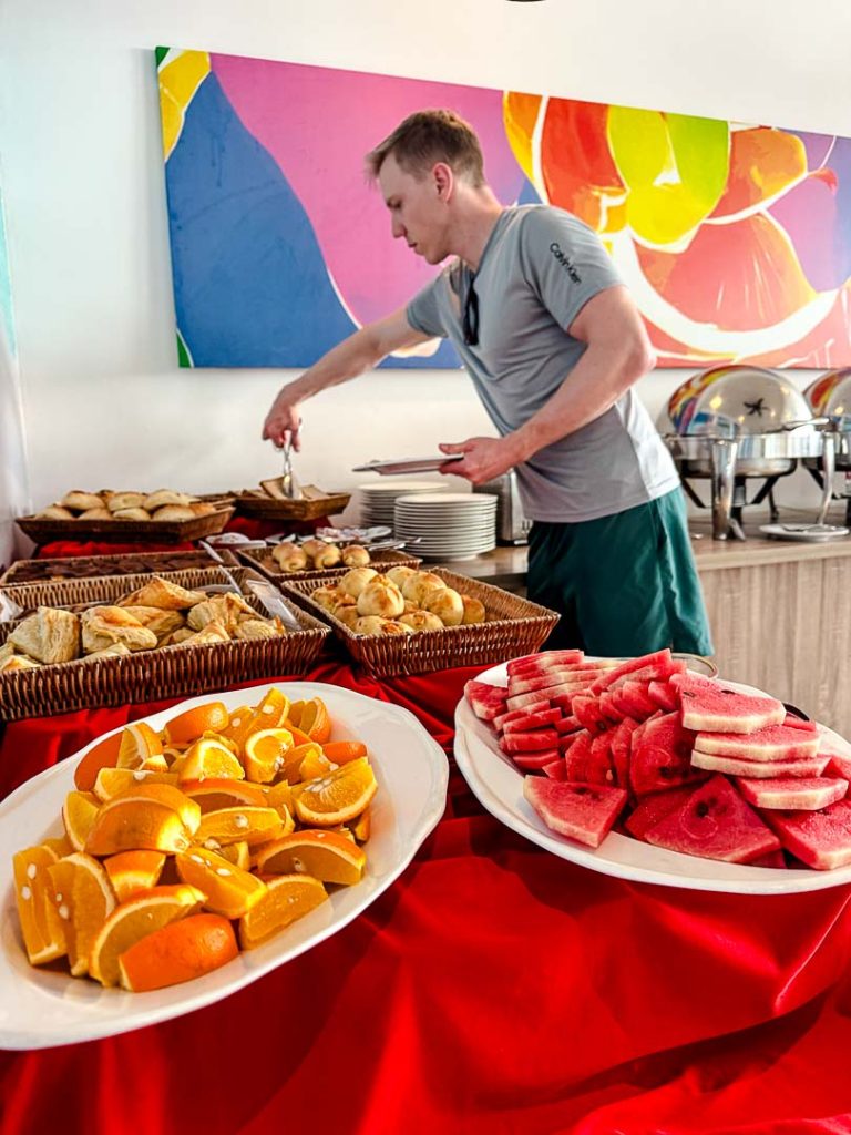 fruehstueck bei dhiguveli maldives Frühstück bei Dhiguveli Maldives