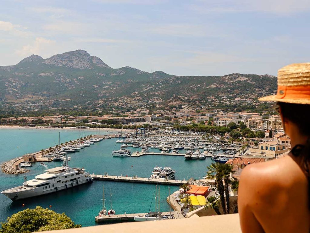 ausblick auf den hafen von der calvi festung Ausblick auf den Hafen von der Calvi Festung