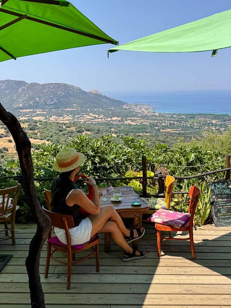 cafe a casarella in pigna calvi bergdoerfer Café A Casarella in Pigna, Calvi Bergdörfer