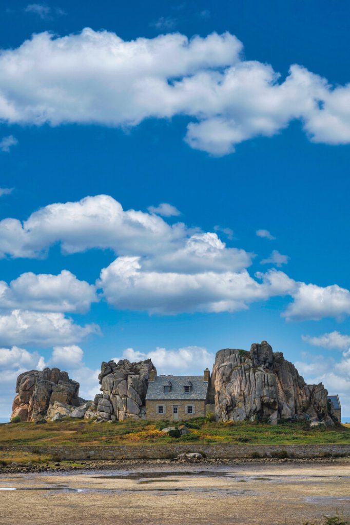frankreich bretagne das haus zwischen den felsen maison du gouffre Frankreich_Bretagne_Das Haus zwischen den Felsen (Maison du Gouffre)