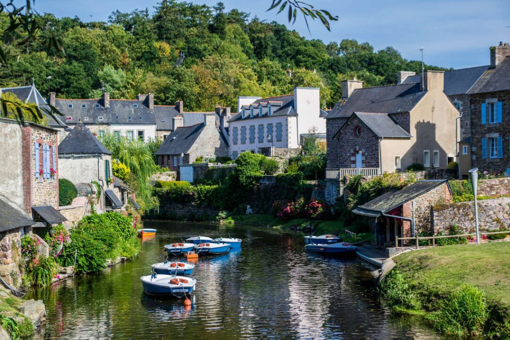 frankreich bretagne pontrieux mit seinen vielen waschhaeusern Frankreich_Bretagne_Pontrieux mit seinen vielen Waschhäusern