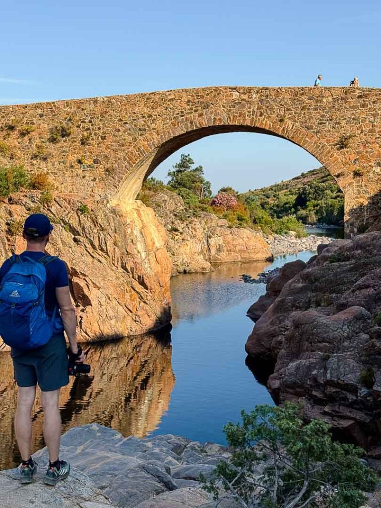 startpunkt der fangotal flusswanderung bei bruecke calvi sehenswuerdigkeit Startpunkt der Fangotal Flusswanderung bei Brücke, Calvi Sehenswürdigkeit